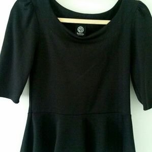 Bobeau Half-Sleeve Peplum Top